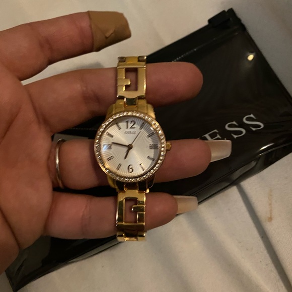 guess watch - Picture 2 of 2